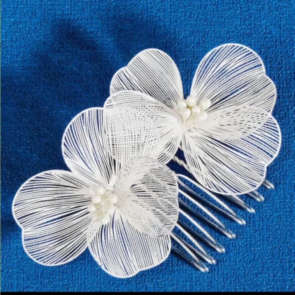 Silver Floral Beach Hair Comb Accessory New